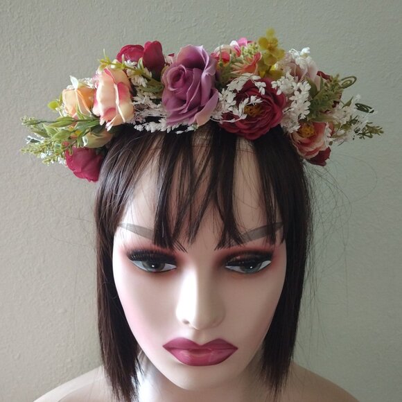 Lovely Boho flower crown, headband, so pretty for wedding, festival, garden - Picture 7 of 10